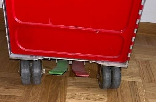 Altro in Aeronautica: Swiss Trolley "Stehpult" – Usato da Galgenen venduto da wer_v9fb 7