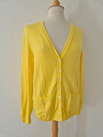 JACKE STRICKJACKE PETER HAHN 40 L CARDIGAN GELB PERLMUT TOP