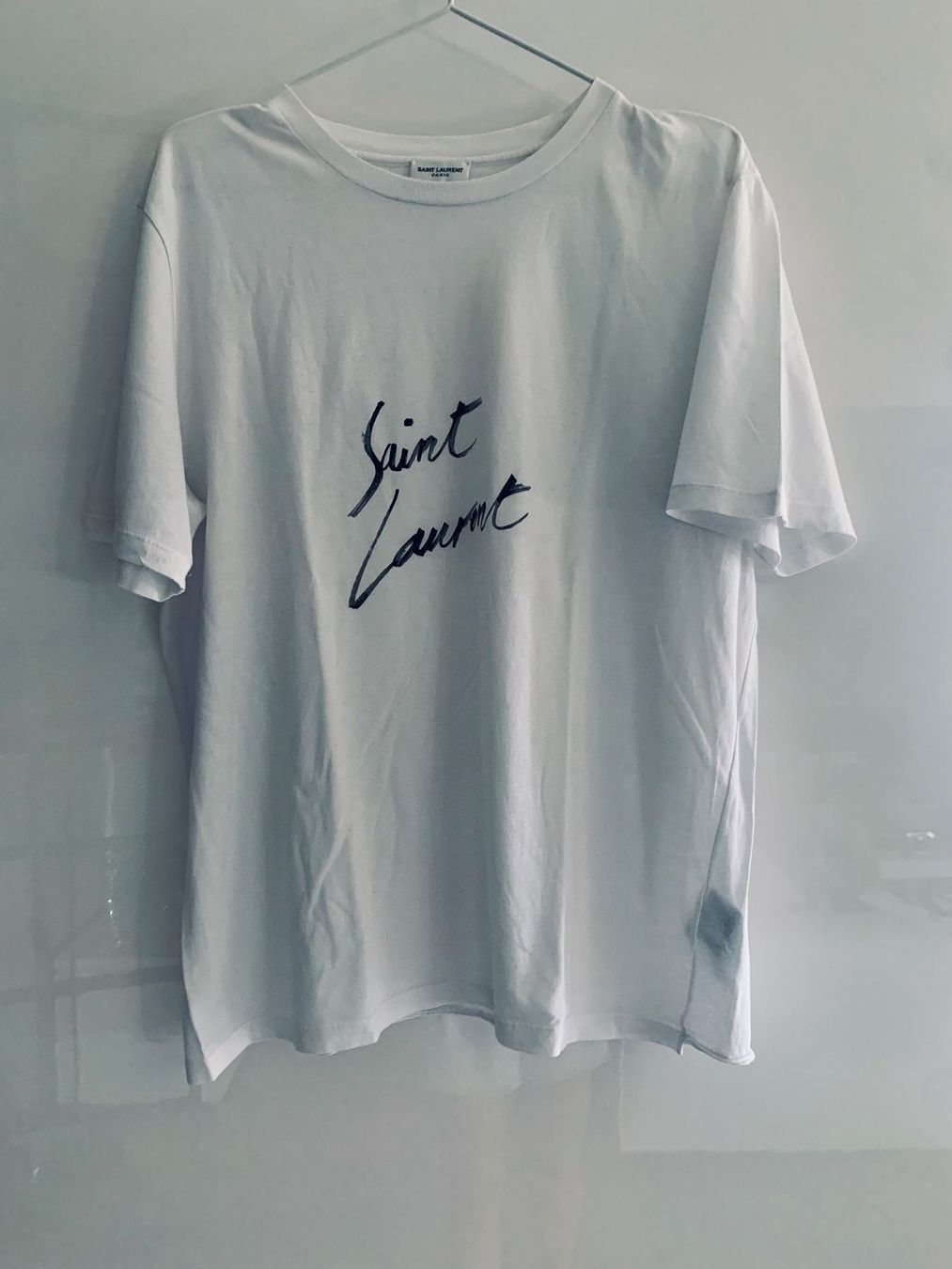 Saint Laurent T-shirt: ORIGINAL Yves Saint Laurent – Nuovo (secondo la descrizione) da Basel venduto da AVLiving