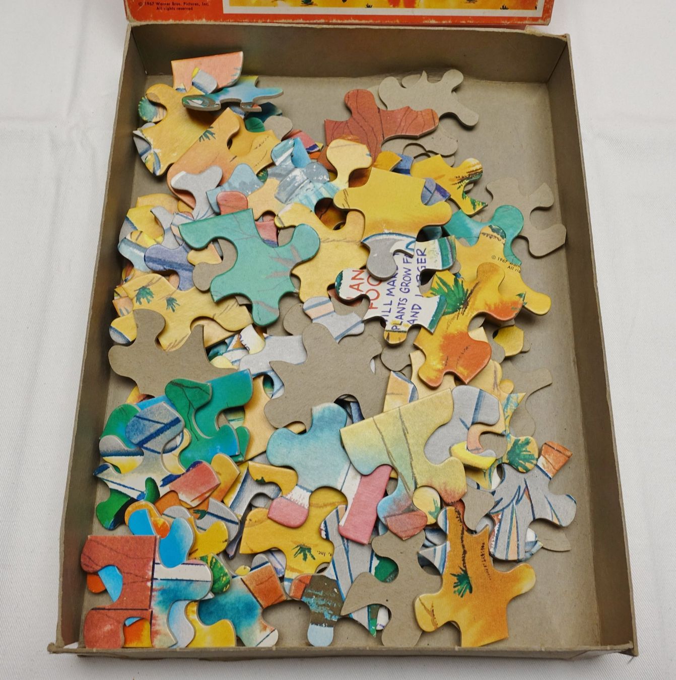 Puzzle: 1967 Bugs Bunny Jigsaw Puzzle Warner Bros – Usato da Gossau ZH venduto da Timelesstoys 3