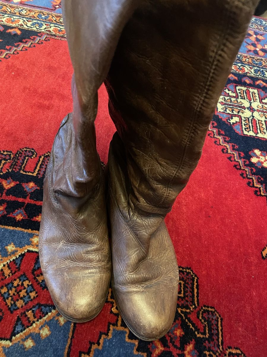 Scarpe da donna: Braune Kniehohe Stiefel – Usato da Zürich venduto da pau_kbr6 1