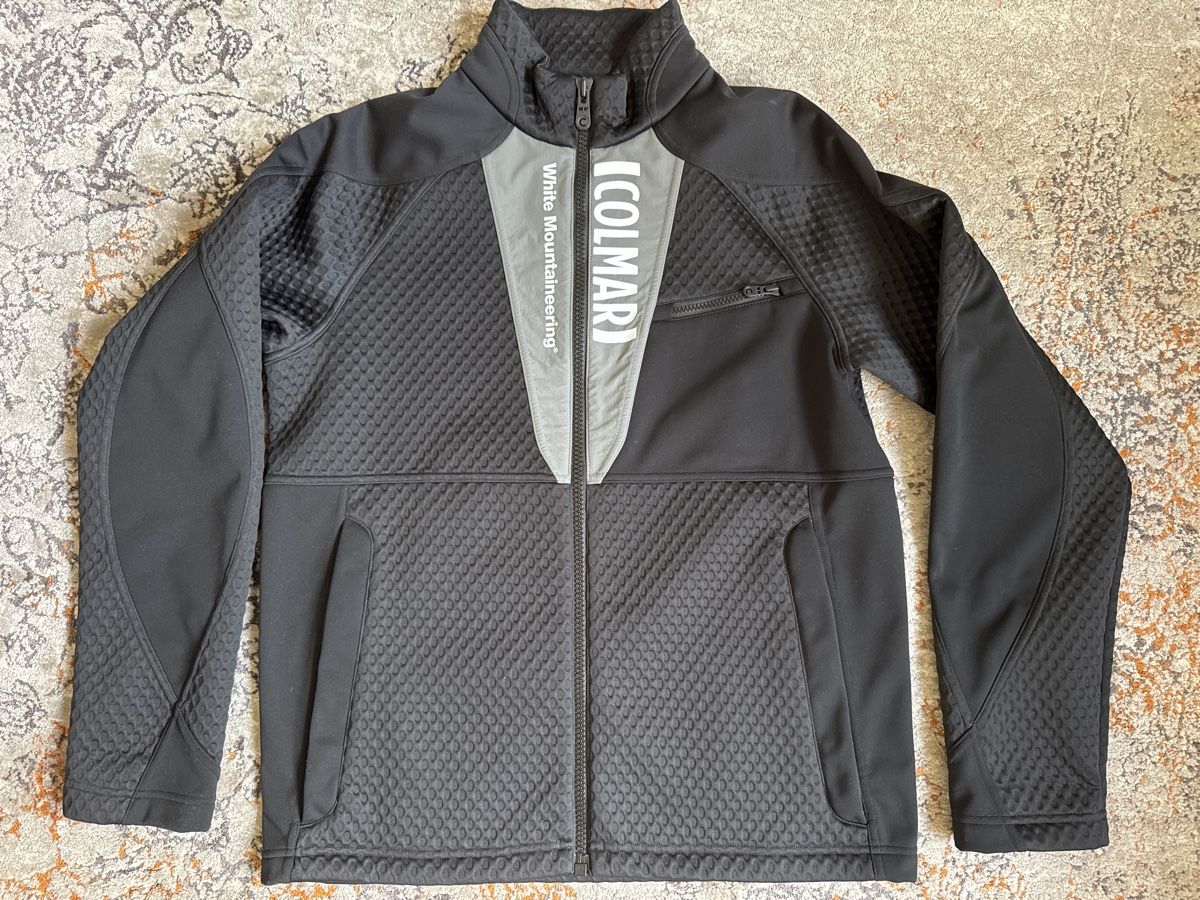 Giacche: Collar White Mounteniring Jacke – Nuovo e nell'imballaggio originale da Bülach venduto da Suters0403