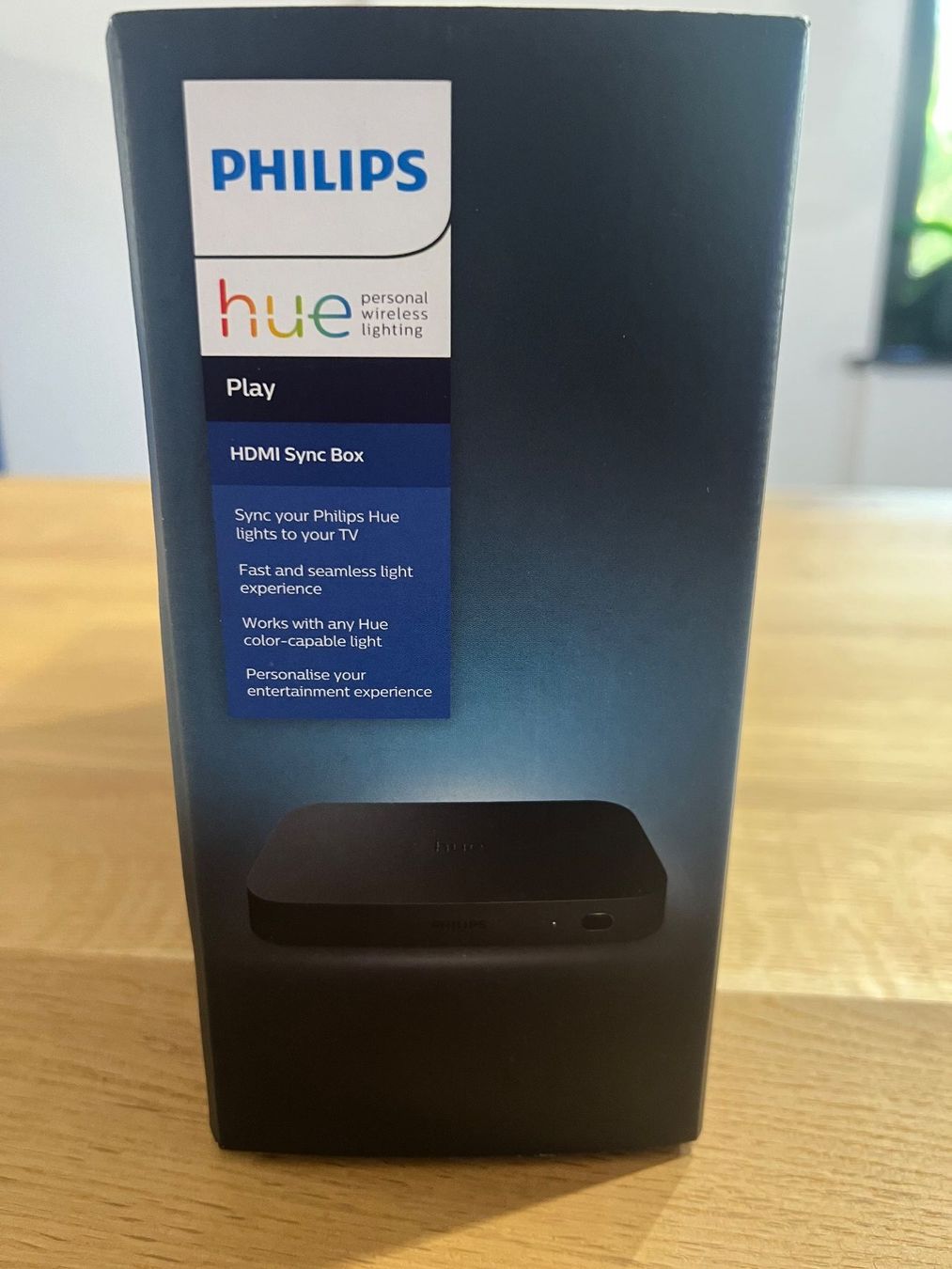 Philips Home Cinema: Philips Hue Play HDMI Sync Box – Usato da Goldach venduto da Spil85 2