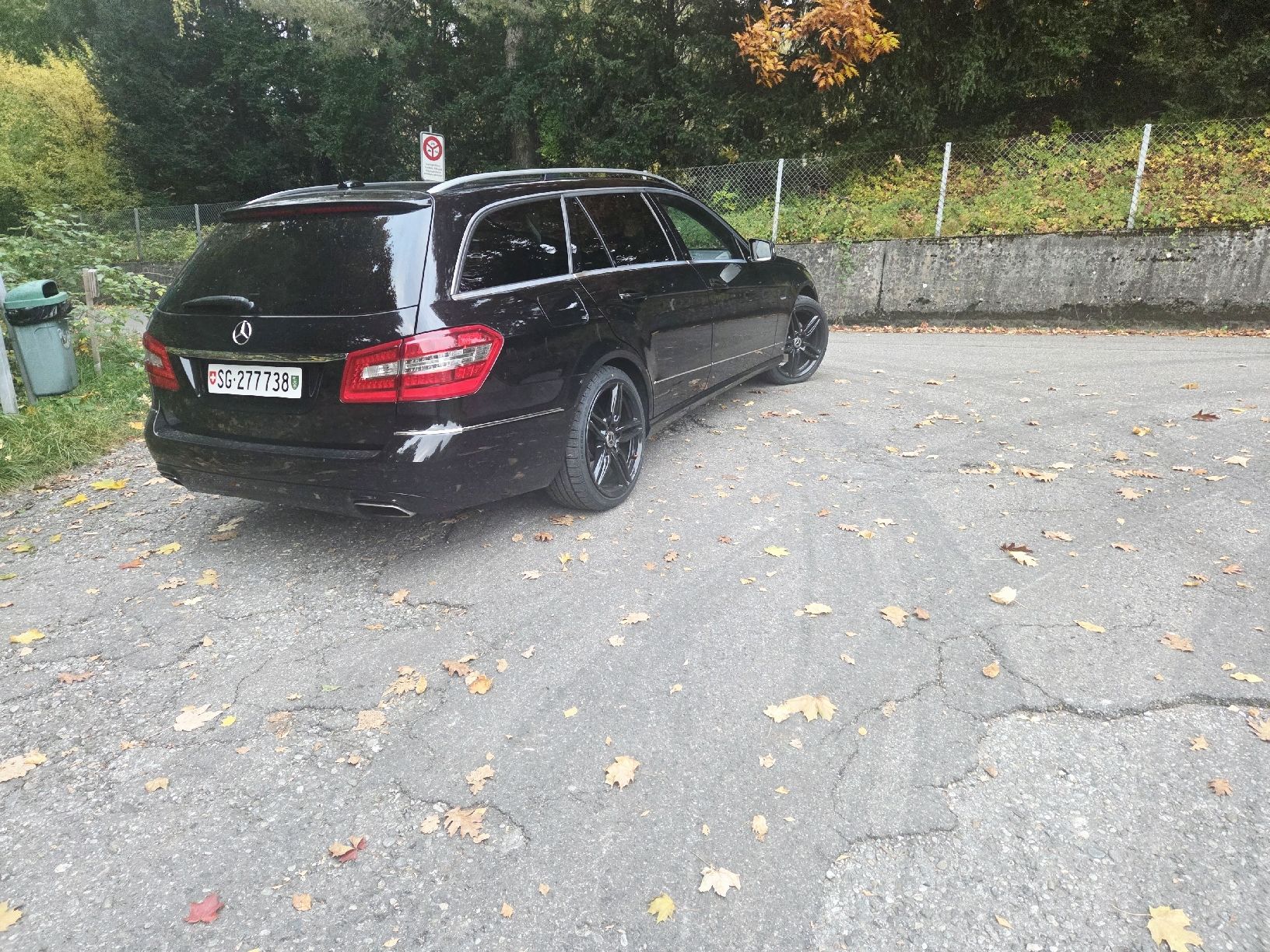 Mercedes-Benz Autos: Mercedes Benz E 250 CGI – D'occasion à Wil SG par Zaza1621 2