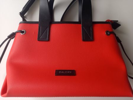 Joli sac à main rouge DALERY