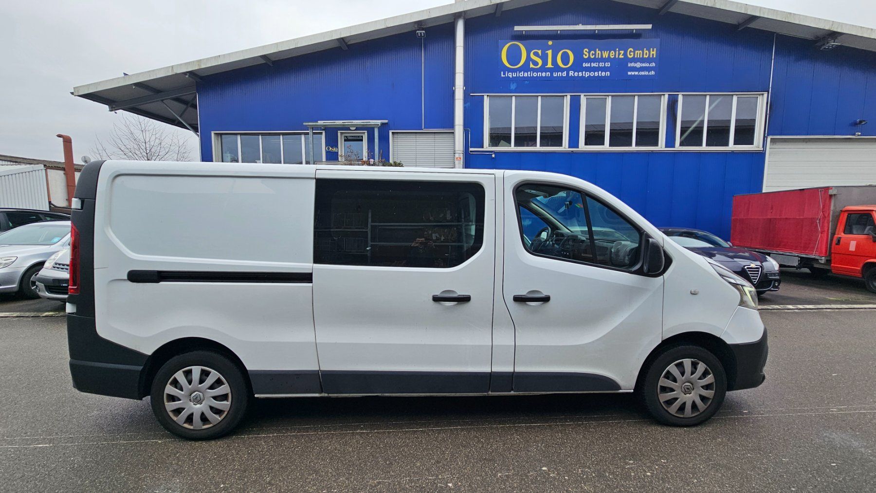 Renault Veicoli commerciali: RENAULT TRAFIC dCi120 L2H1 3.0t mit MFK – Usato da Diessenhofen venduto da Osio 2