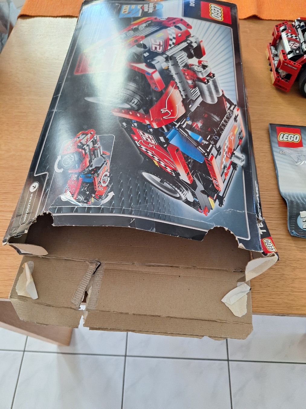 Lego Kit di costruzioni: LEGO Technic 8041 Renntransporter Top Zustand – Usato da Sempach Station venduto da Feuersalamander69 8