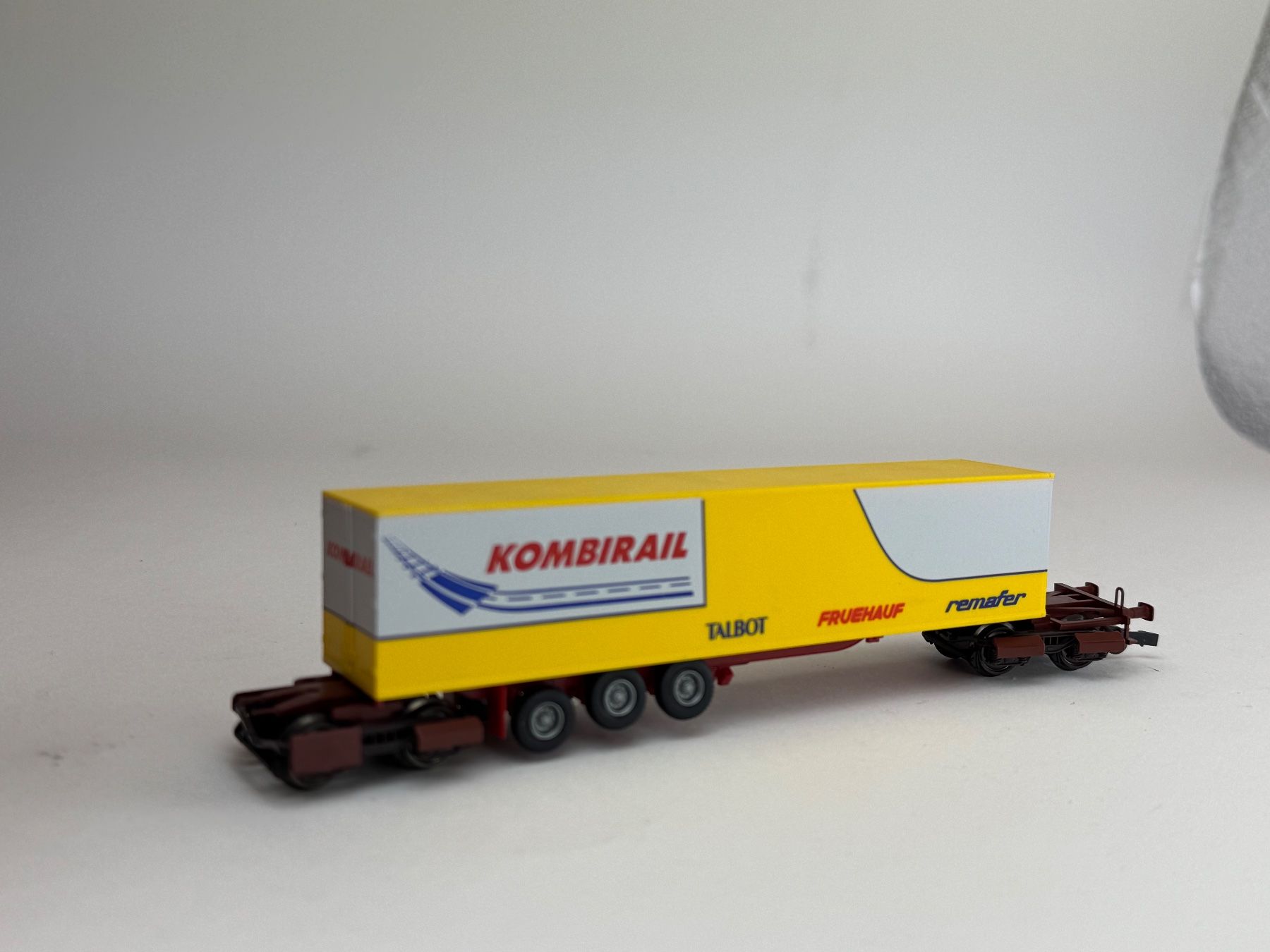Roco Modellini di ferrovie: HR- Roco Kombirail Auflieger – Usato da Elm venduto da Wikmtz 1