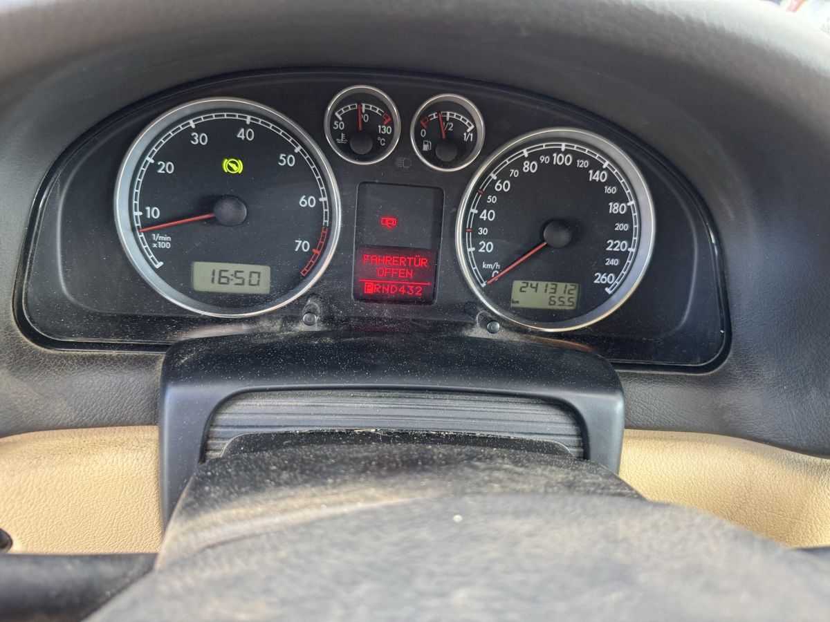 VW Automobili: VW Passat 2.8 VR6 4 Motion DSG – Usato da Thun venduto da ZS7 6