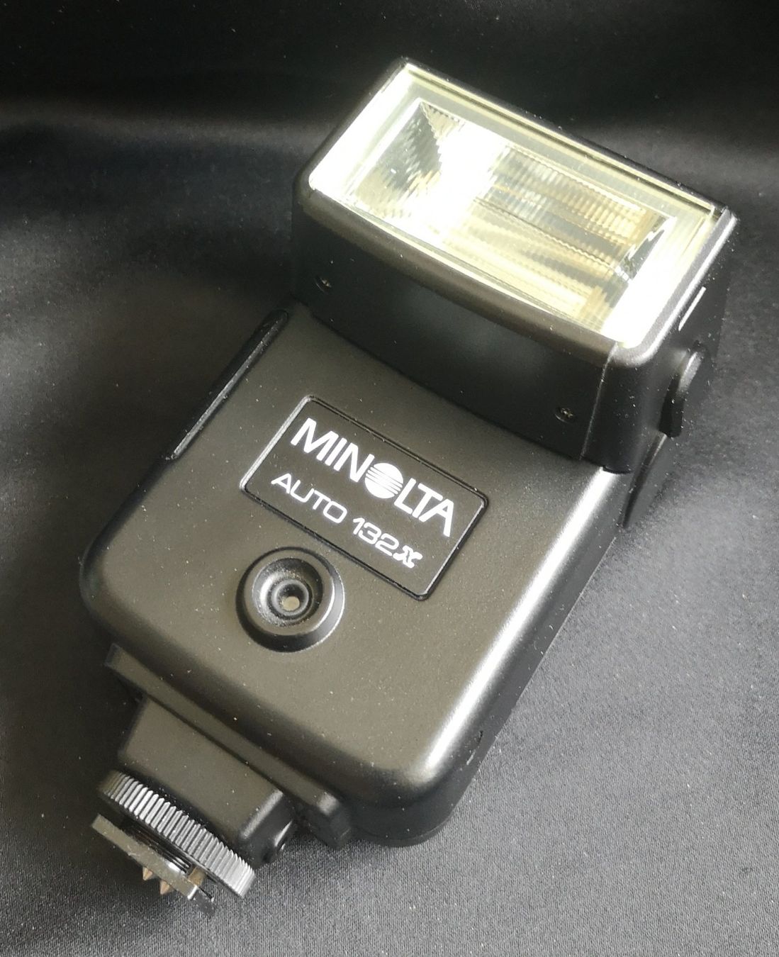 Minolta Flash: Minolta Auto 132X Blitzgerät. – Usato da Thun venduto da Dl3604