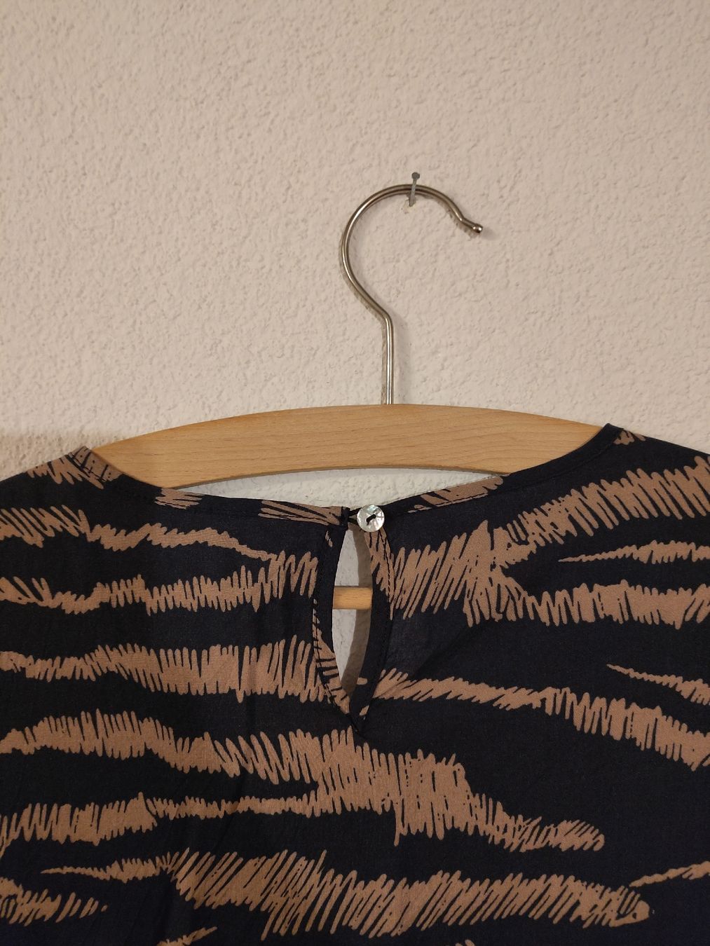 Kleider: Animalprint Kleid, Grösse S – Gebraucht aus Lenzburg von veloev 4