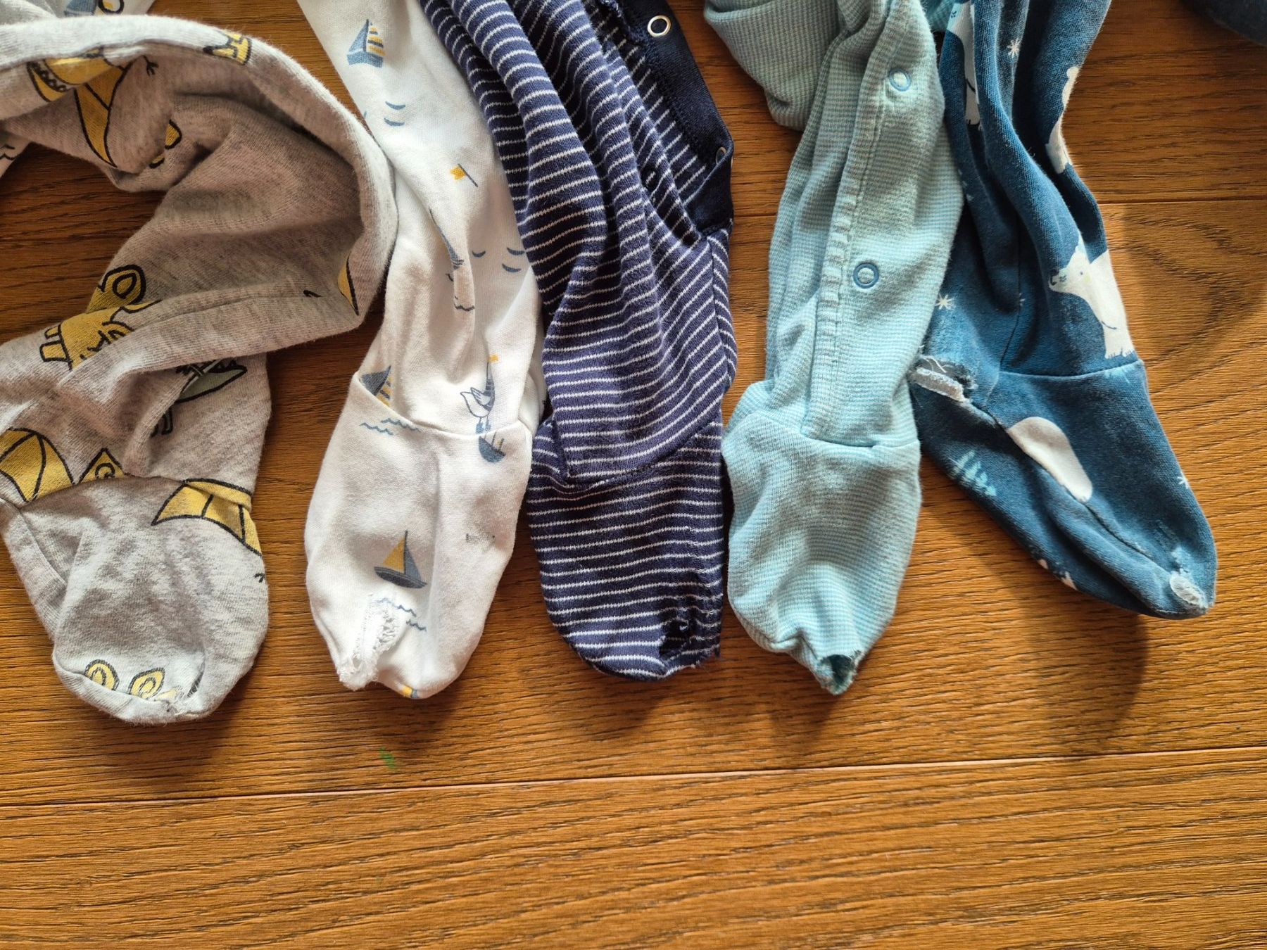 Lots de vêtements: Pyjama Set – D'occasion à Kollbrunn par guernsey11 6