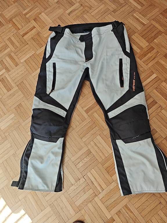 Pantaloni: Pantaloni fastway 3xl – Usato da Beride d. Bedigli. venduto da Gialla 1