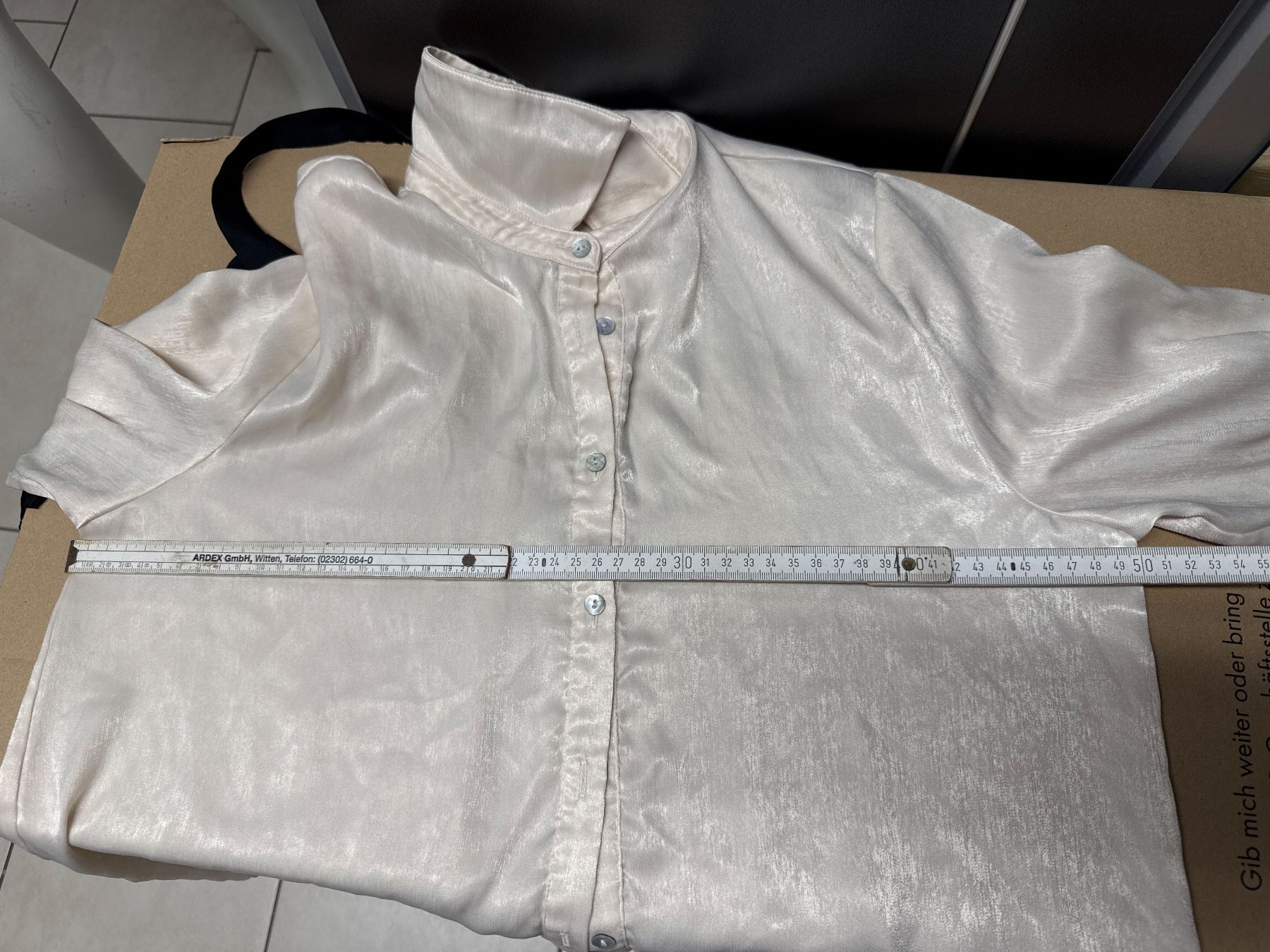 Zara Camicette: Zara Damen Bluse, elegant, Creme-Farben – Usato da Birr venduto da WalkyriaM 2