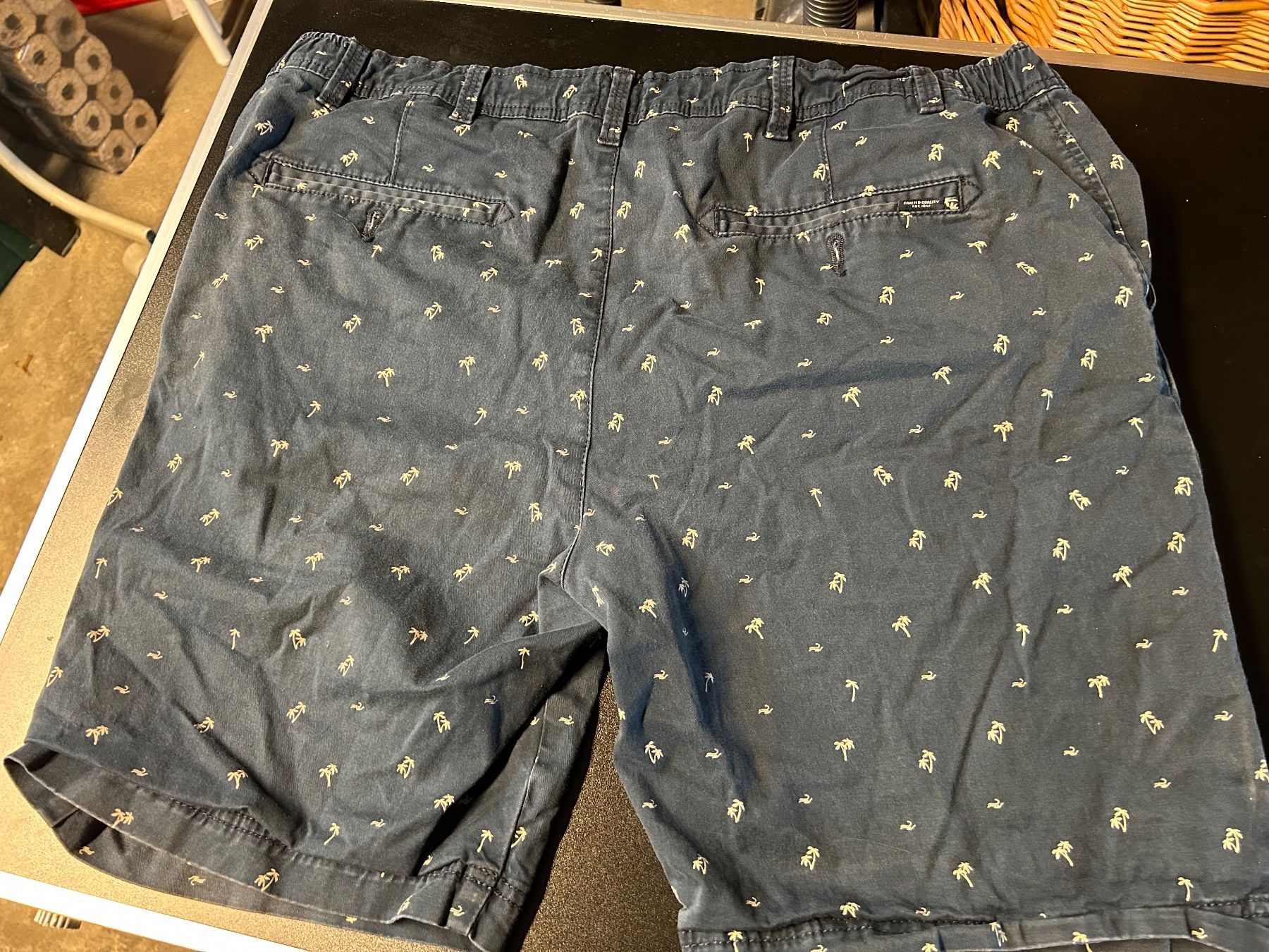 Pantaloni: Short Herren W 40 – Usato da Obergösgen venduto da Andre118 2