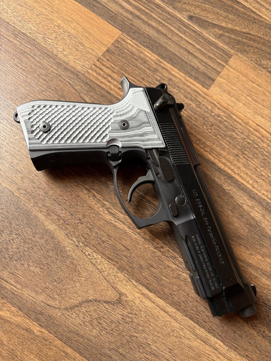 Tiro a segno: LOK GRIPS Beretta 92 – Nuovo e nell'imballaggio originale da St-Pierre-De-Clages venduto da chapje 3