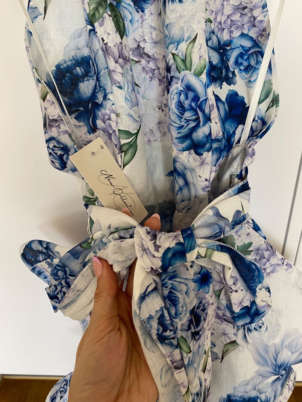 Robes: Kleid – Neuf avec emballage d'origine à Emmen par mas_gw7t 2