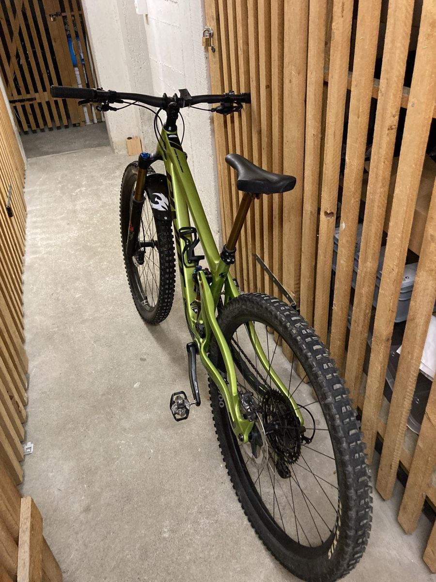 Velos: Pivot Switchblade V2 – Gebraucht aus niederhasli von funkystefan