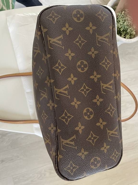 Louis Vuitton Borse da donna: Sac Louis Vuitton modèle Neverfull  P M – Usato da Meyrin venduto da cri_r2d9 3