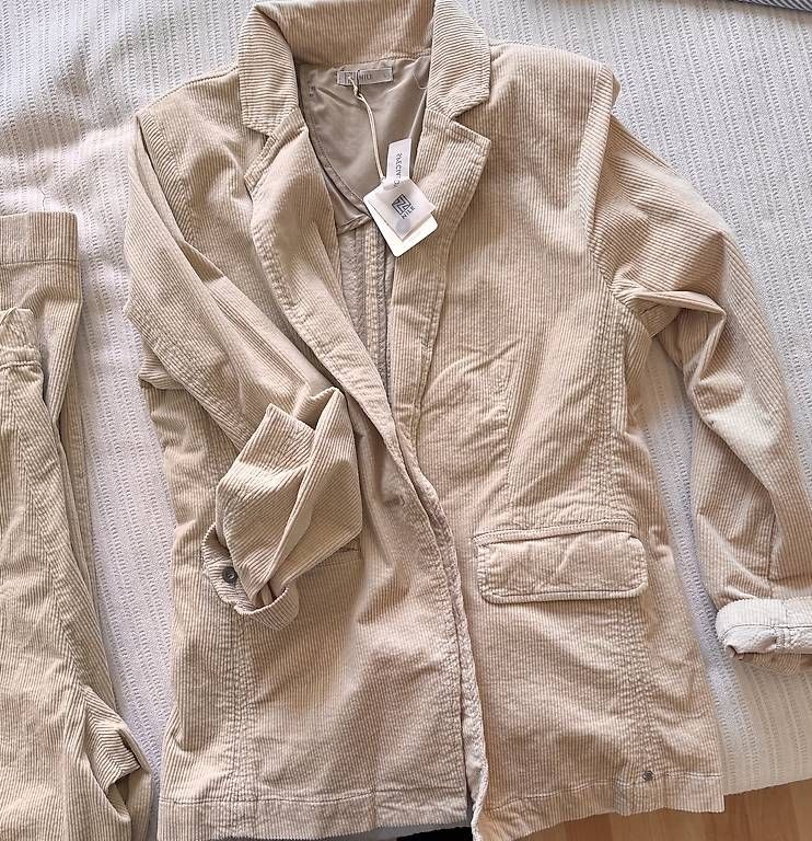 Nile Pantaloni: Hosen und Blazer – Nuovo (secondo la descrizione) da Kappelen venduto da Klaudi4