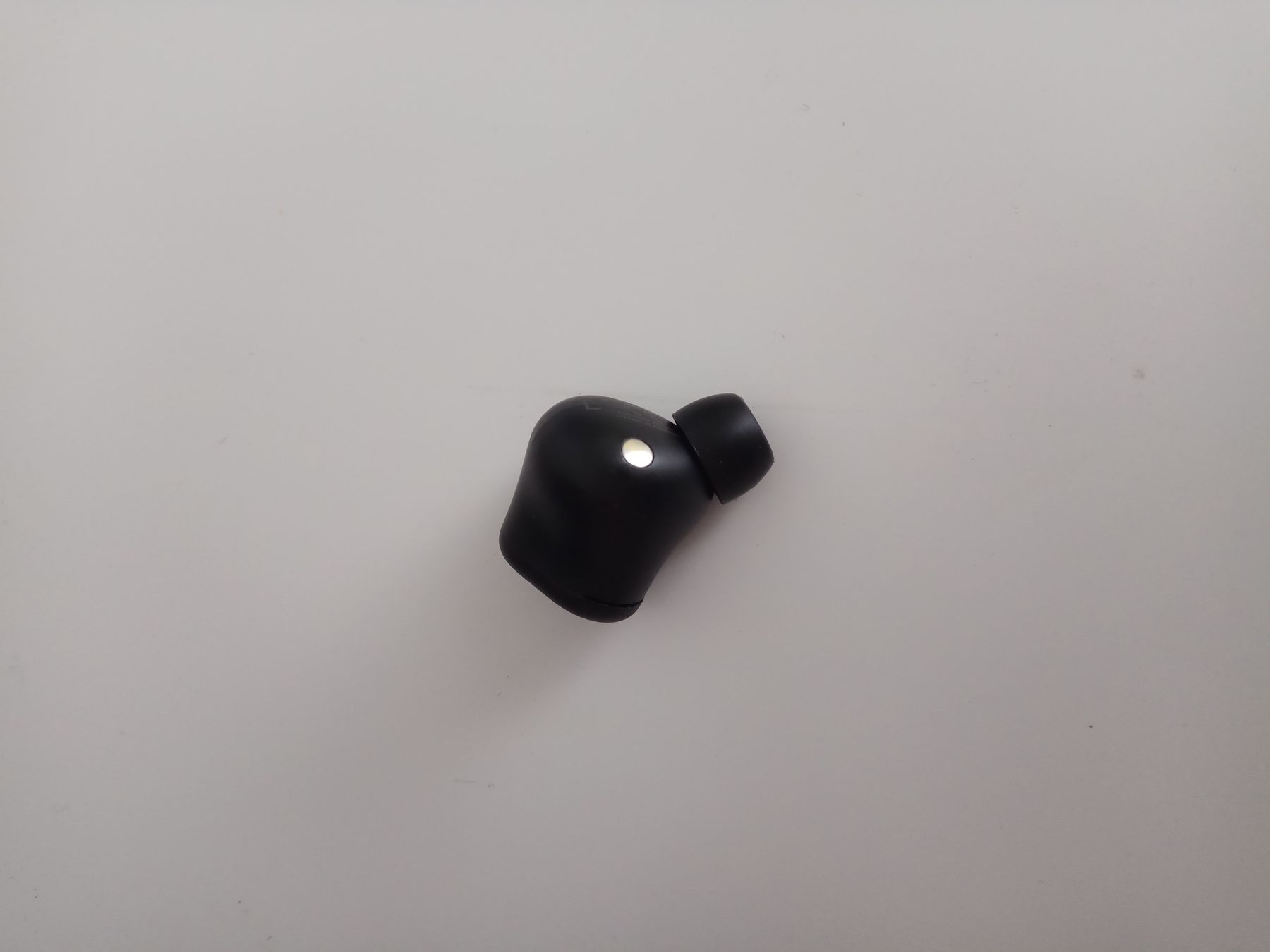 Beats Kopfhörer: Apple Beats solo links ear bud A3151 – Gebraucht aus Flawil von rcnkr 2