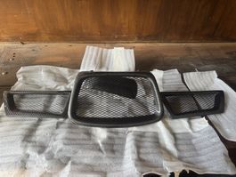 Mascherina carbonio Subaru