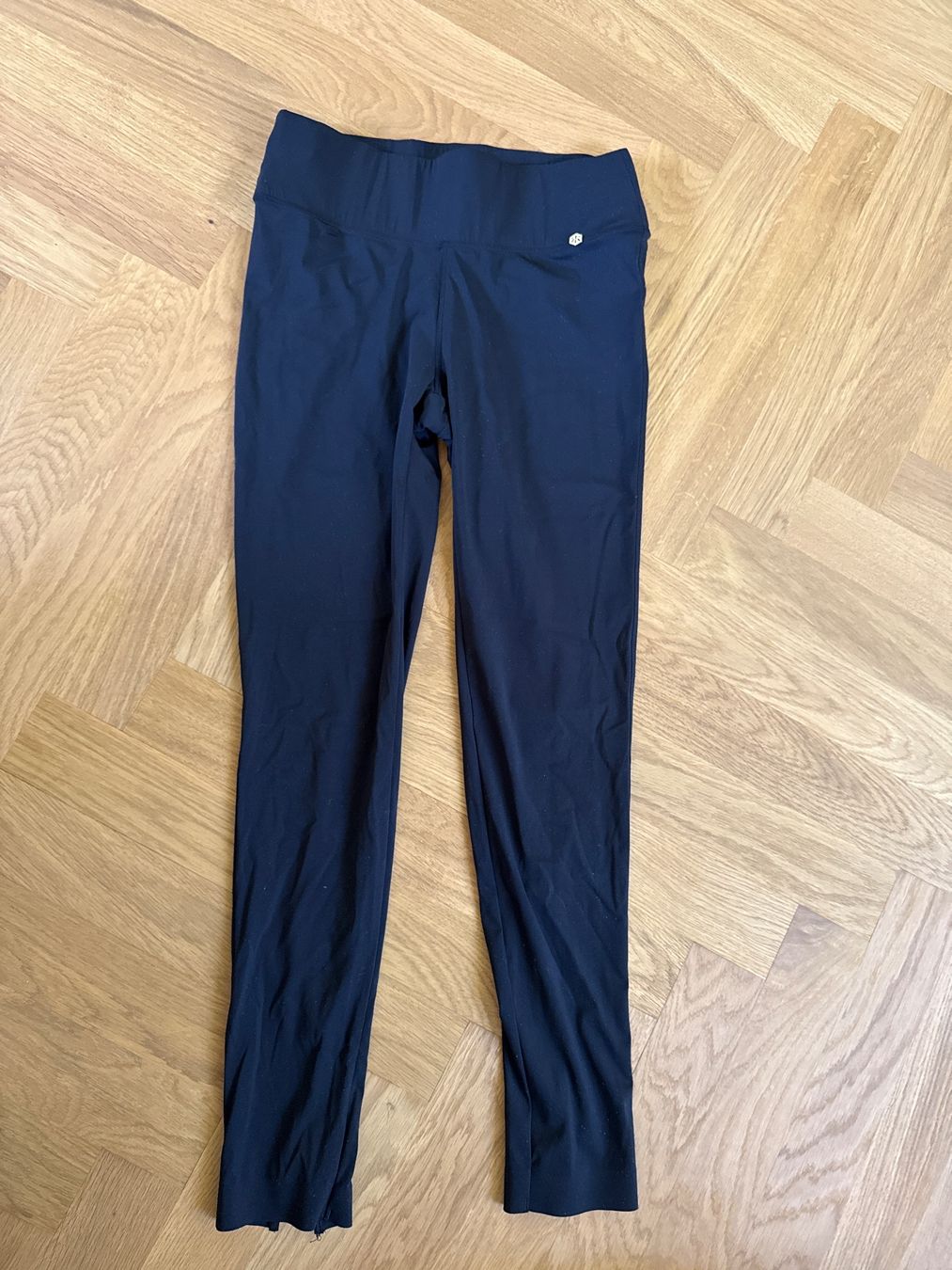 Ina Kess Leggings: Ina Kess LALUCE Pants black Gr. S – Nuovo (secondo la descrizione) da Euthal venduto da Rahel213