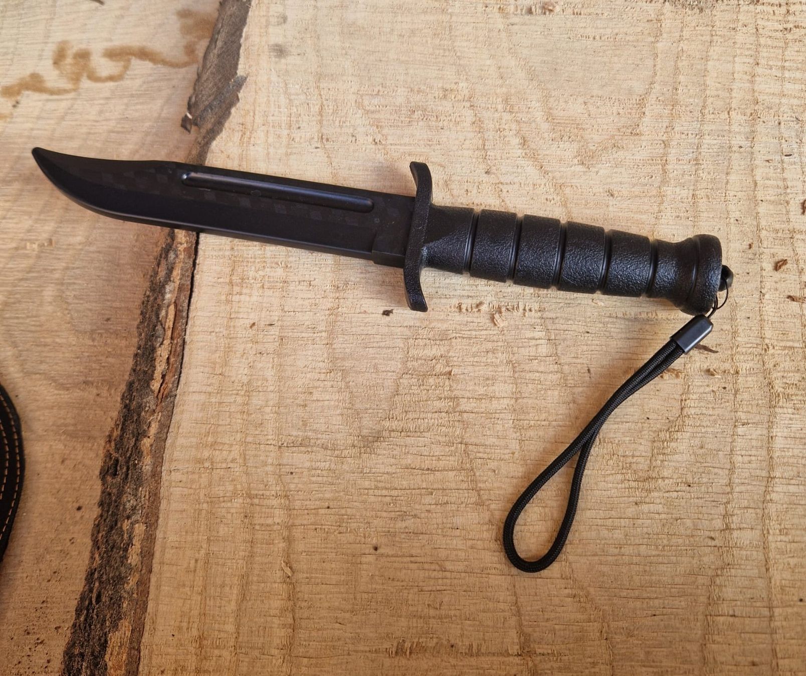 Zubehör: Messer Übungsmesser Gummi – Neu und originalverpackt aus Dorf von Messer-Schweiz