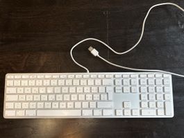 Keyboard mit USB-Anschluss. Nummernblock