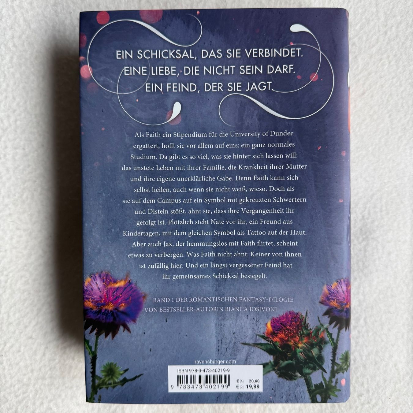 Libri: Twisted Fate mit Farbschnitt – Nuovo (secondo la descrizione) da Sevelen venduto da gig_py92 2
