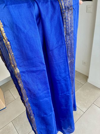 Foulard en soie bleu roi