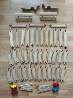 Holzeisenbahn im Brio-Stil