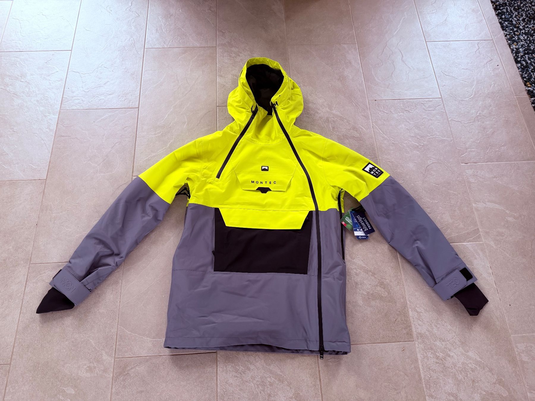 Montec Giacche: Montec Doom Skijacke Unisex Gr. M Neu – Usato da Brüttisellen venduto da Ayersa