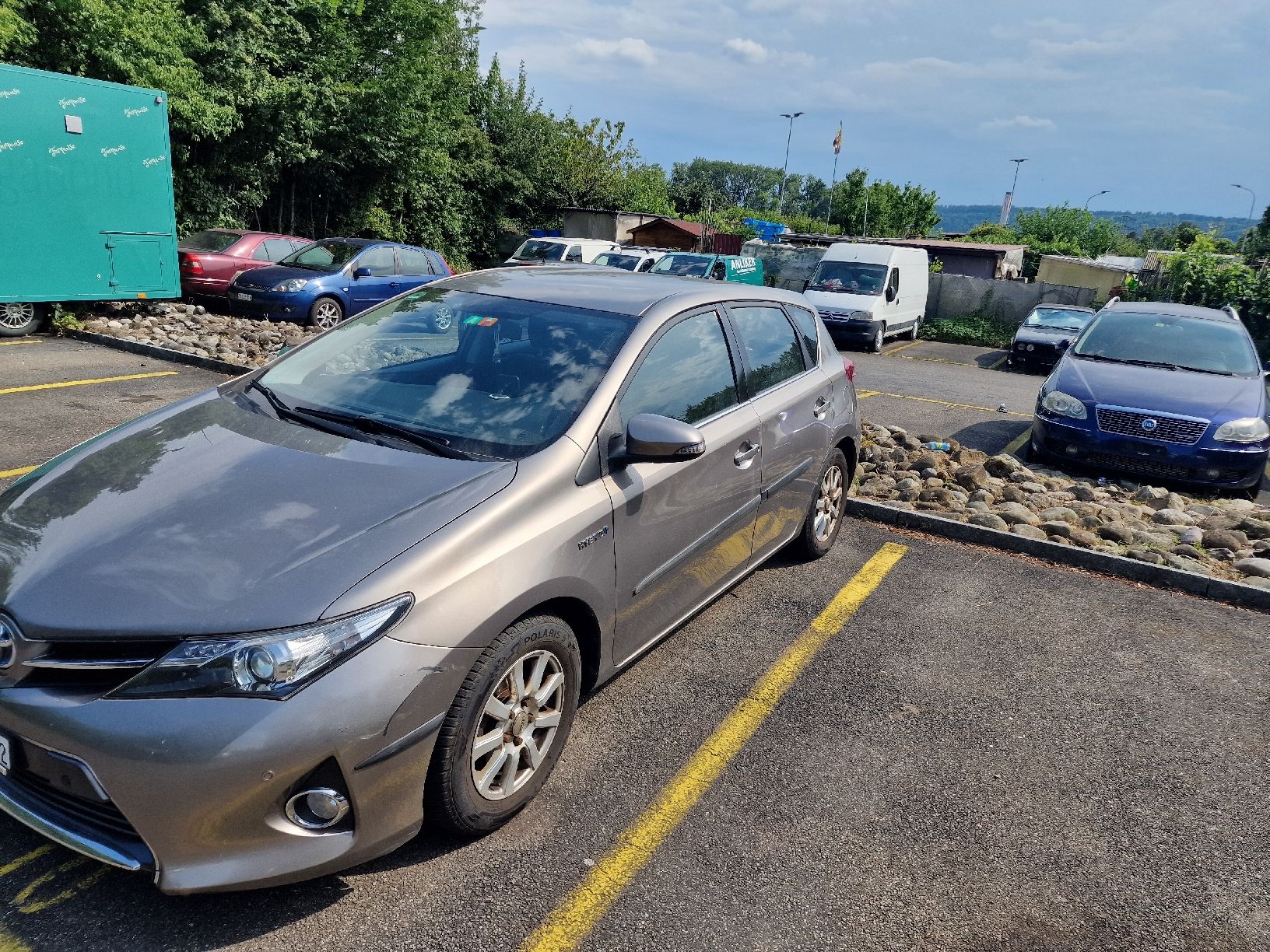 Toyota Automobili: Toyota Auris Hybrid 1.8 – Usato da Opfikon venduto da tarum01 1