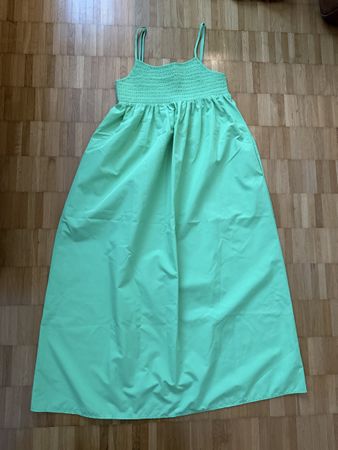 ZARA Kleid Sommerkleid gruen Gr S neuwertig