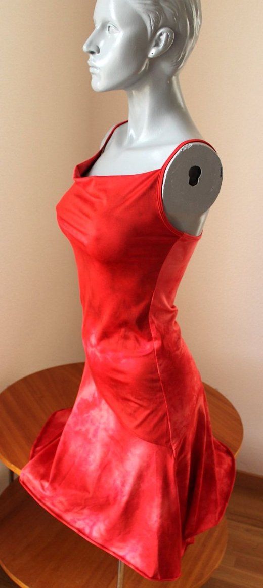 Vestiti: Kleid ,verm. Gr. 36 – Usato da Locarno venduto da madame-tus-sauds 1