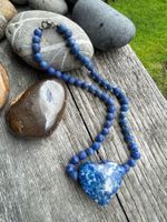 Lapislazuli-Halskette mit Herzanhänger