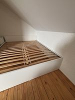 Weiss Bettgestell mit Lattenrost 160x200cm
