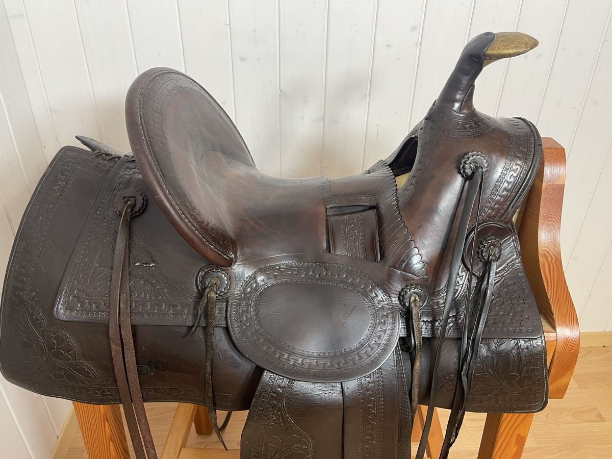 Selles, accessoires: Sattel – D'occasion à Bévilard par Vince3 3
