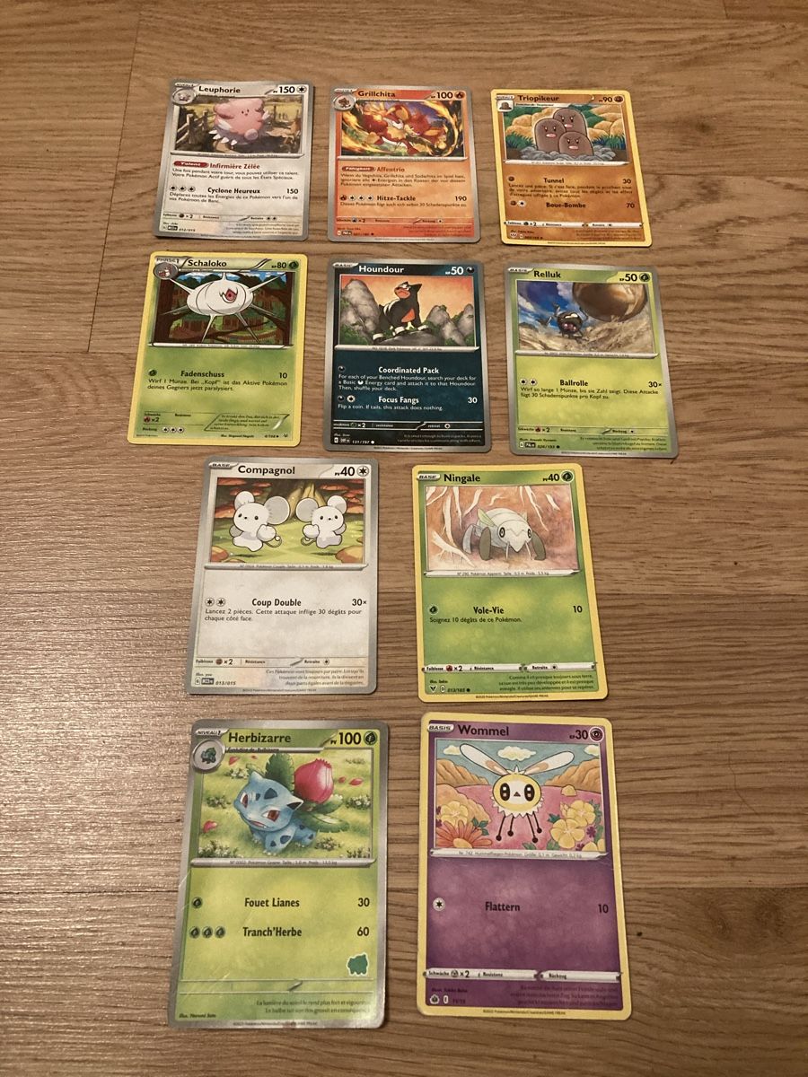 Pokémon Carte collezionabili: Pokemon Karten 10 Stk – Usato da Ins venduto da teamfairerdeal