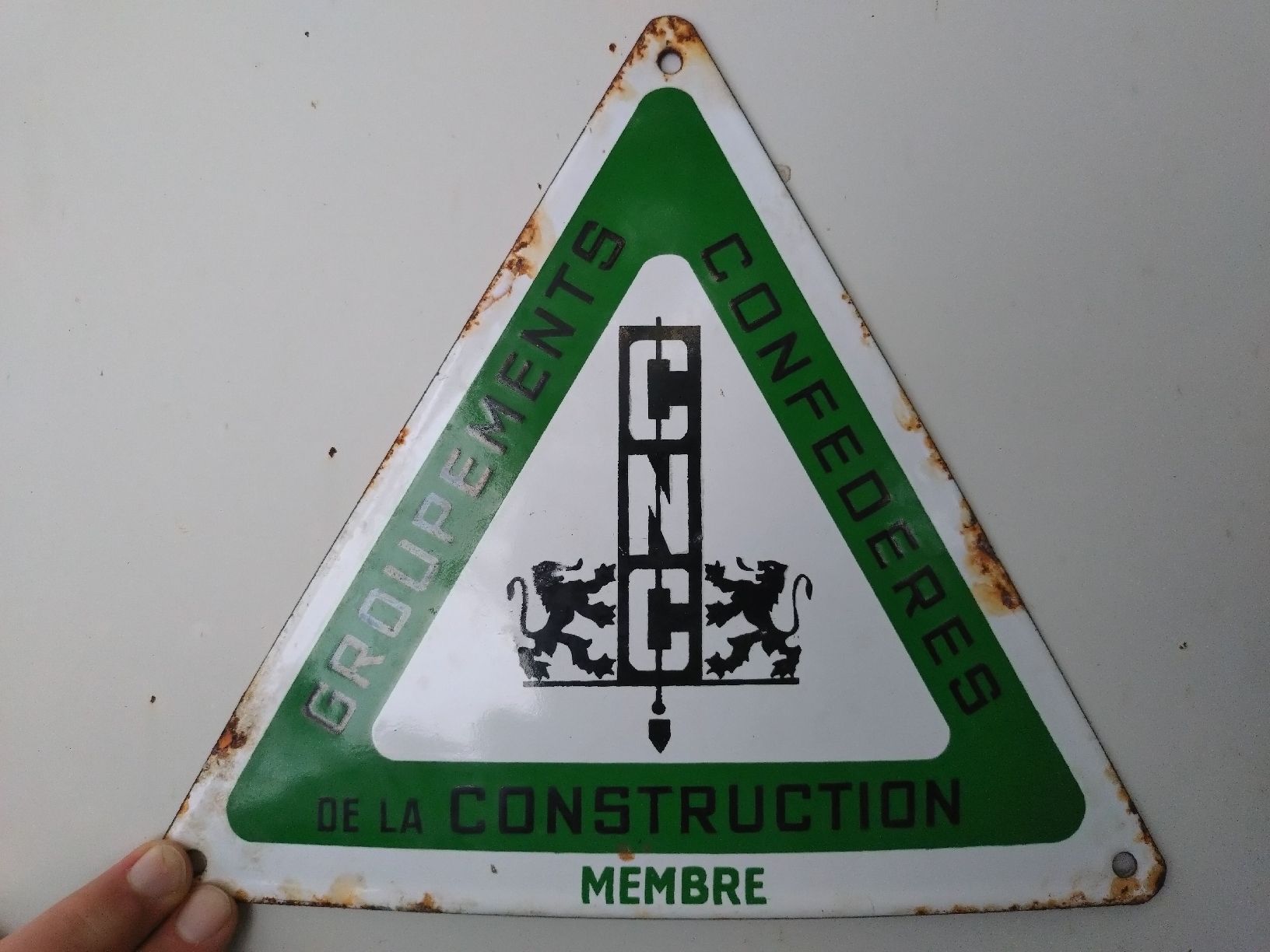 SBB/CFF/FFS Insegne: Plaque Émaillée Groupements Confédérés de la Construction – Usato da Farvagny-le-Grand venduto da LaCaverne 2