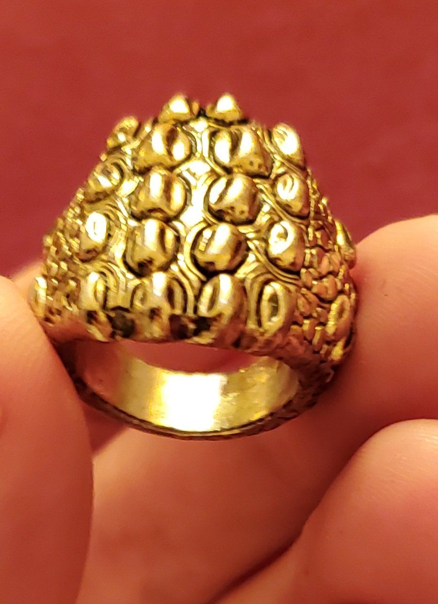 Ringe: Statement Ring Gold mit Krokodil-Optik Gr. 53-54 - Hingucker – Gebraucht aus Zürich von BornInQueensland 4