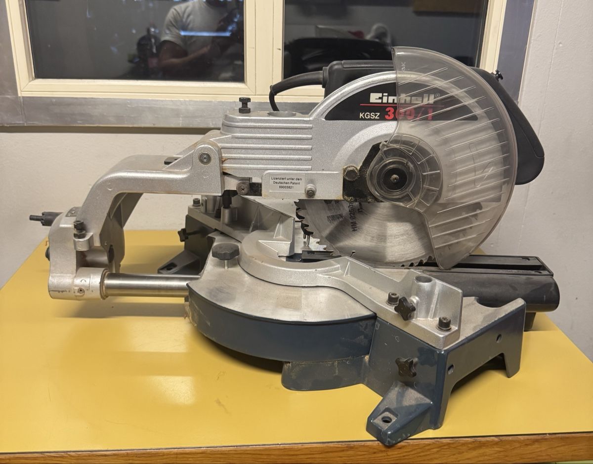 Einhell Alle Maschinen: Kappsäge Einhell  – Gebraucht aus Schlieren von Freundlich02