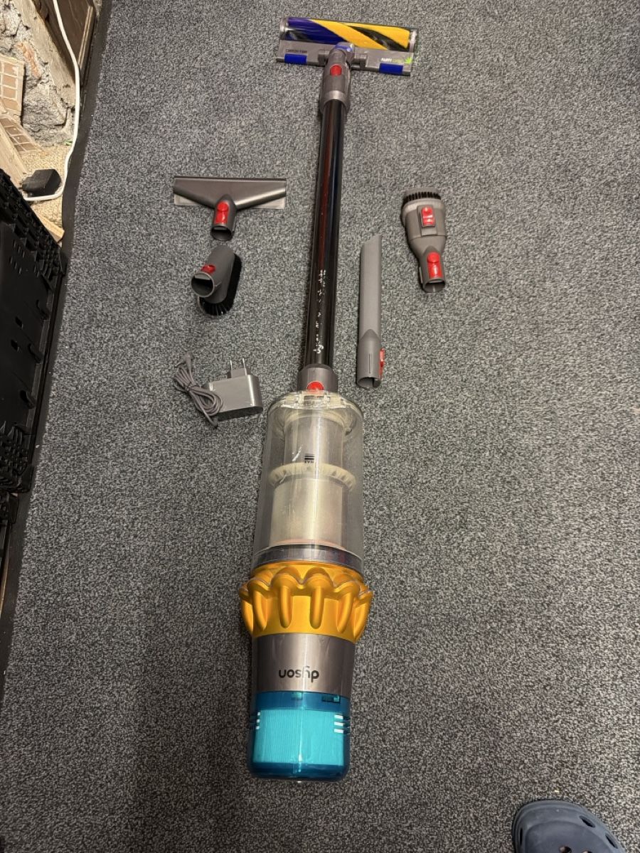 Dyson Aspirapolveri & Accessori: Dyson v15 absolute  – Usato da Landquart venduto da Nnf007 1