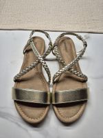 Damen Sandalen Graceland gold teils geflochten