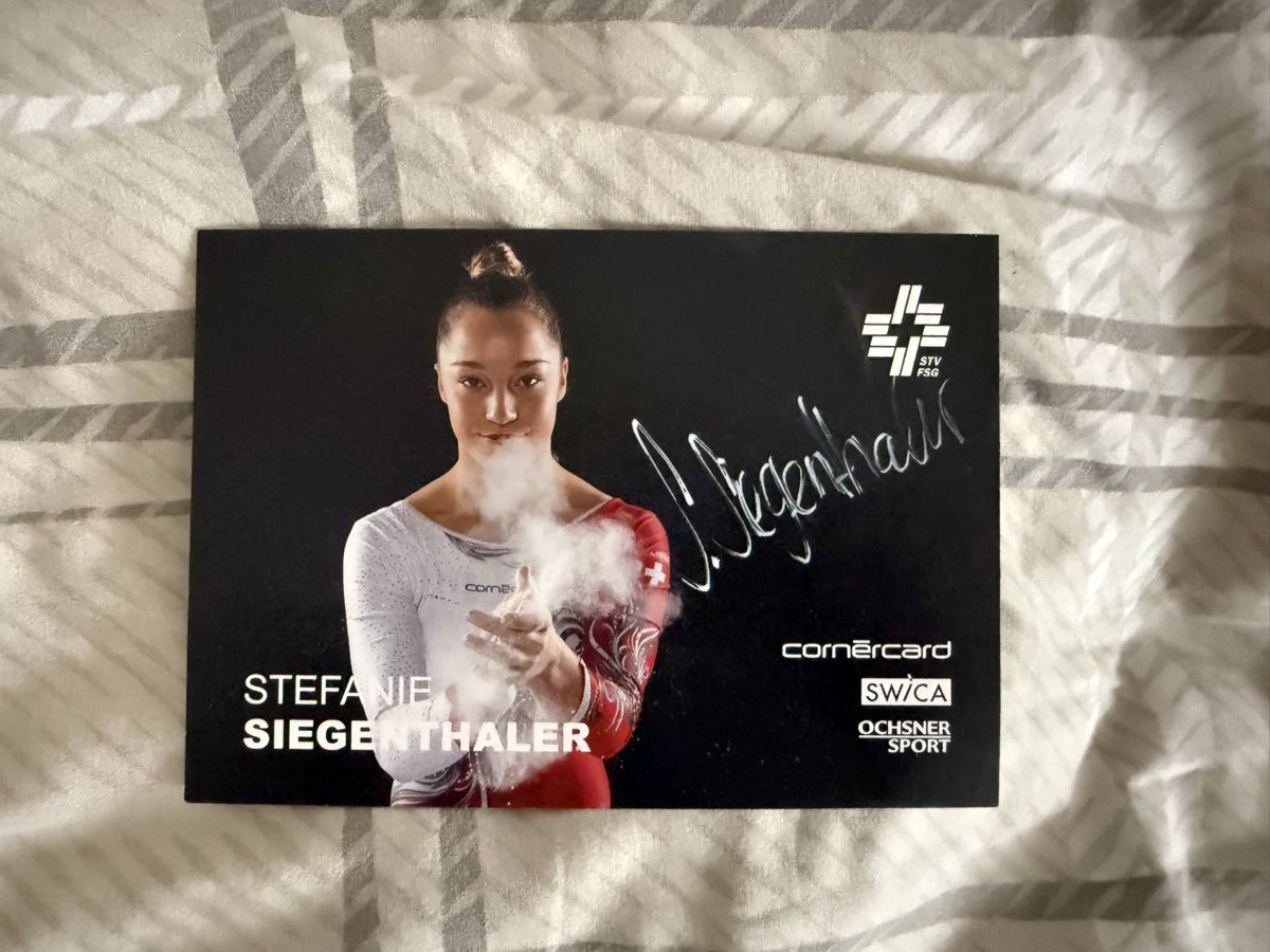 Autografi: Autogramm Stefanie Siegenthaler – Usato da Rüschlikon venduto da andi_841