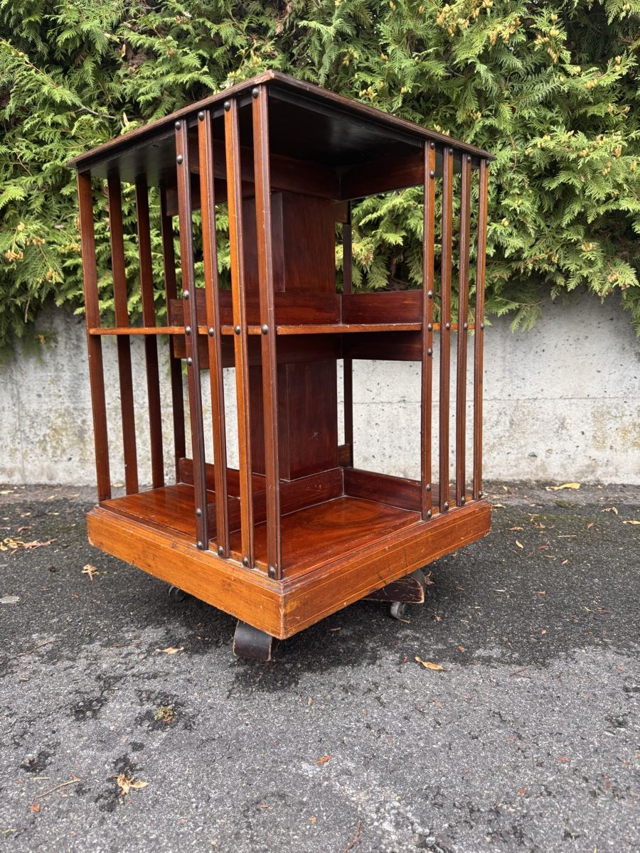 Scaffali: Ancienne bibliothèque tournante – Usato da Vésenaz venduto da Angela.C3 5