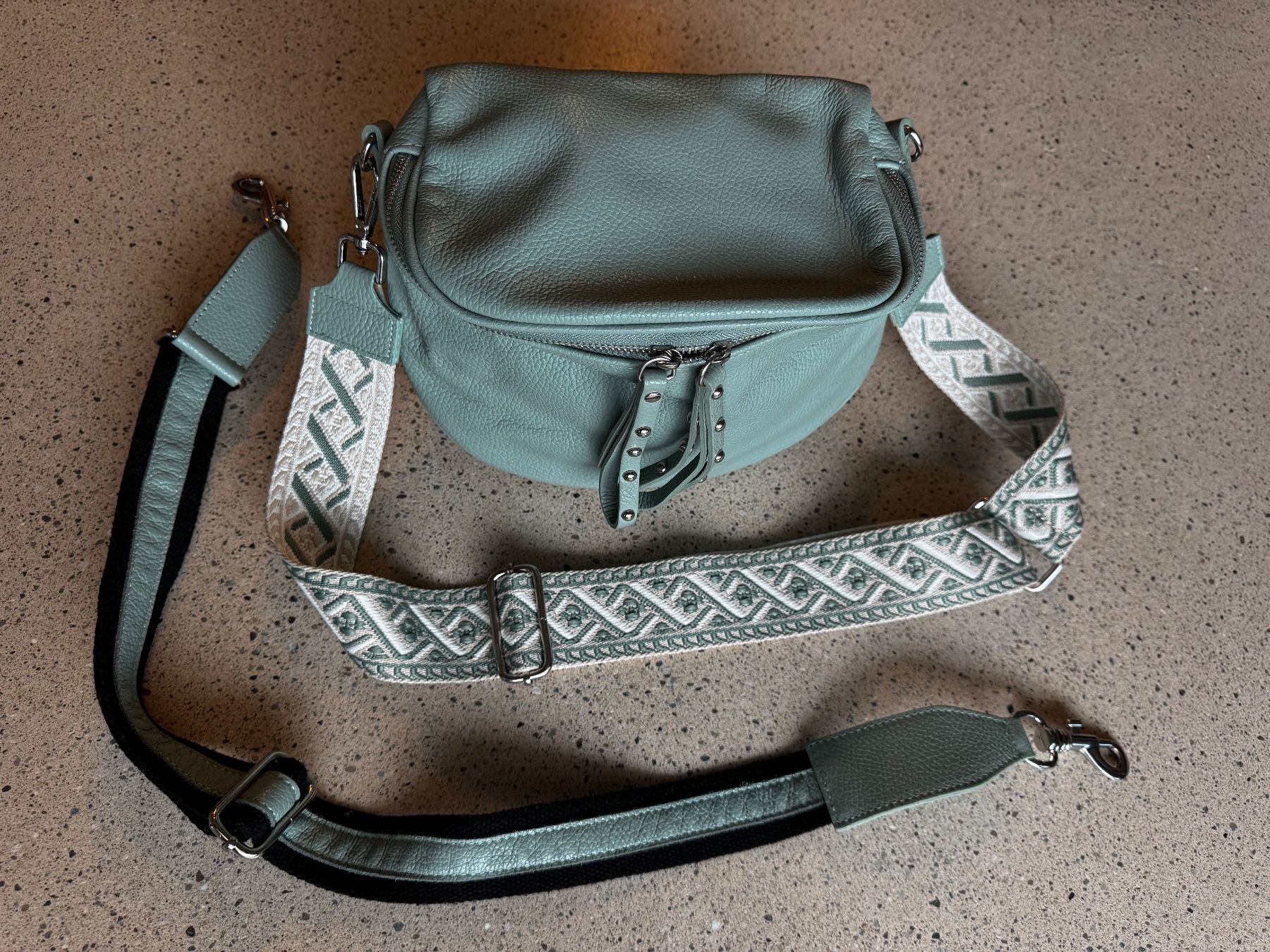 Taschen für Damen: Tolle Tasche – Neu (gemäss Beschreibung) aus Uerkheim von erdf 1