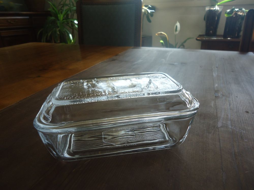 Beurrier en verre vache Arcoroc France : conservation des aliments en verre pressé - France
