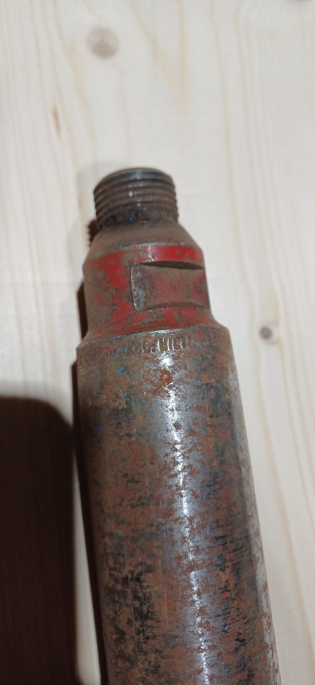 Hilti Tutti gli attrezzi: Hilti Kernbohrer, Durchmesser 40mm, Länge ca. 35 cm, – Usato da Au TG venduto da aatec_105 4